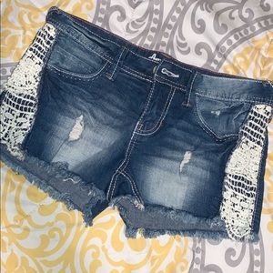 Amethyst jean shorts!